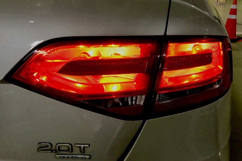 audi a4 taillight passenger's side